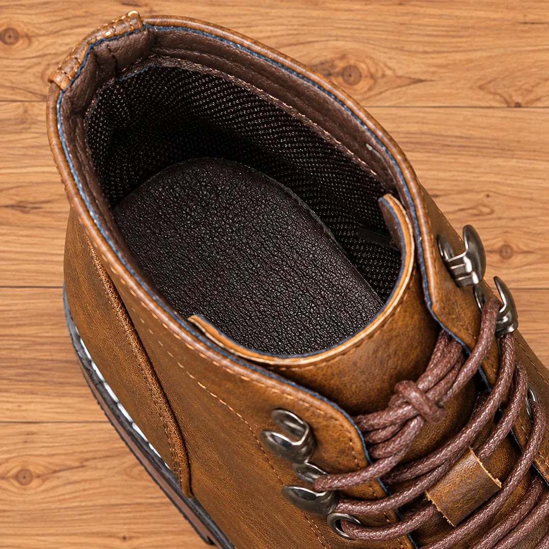 Vintage Fit Boots